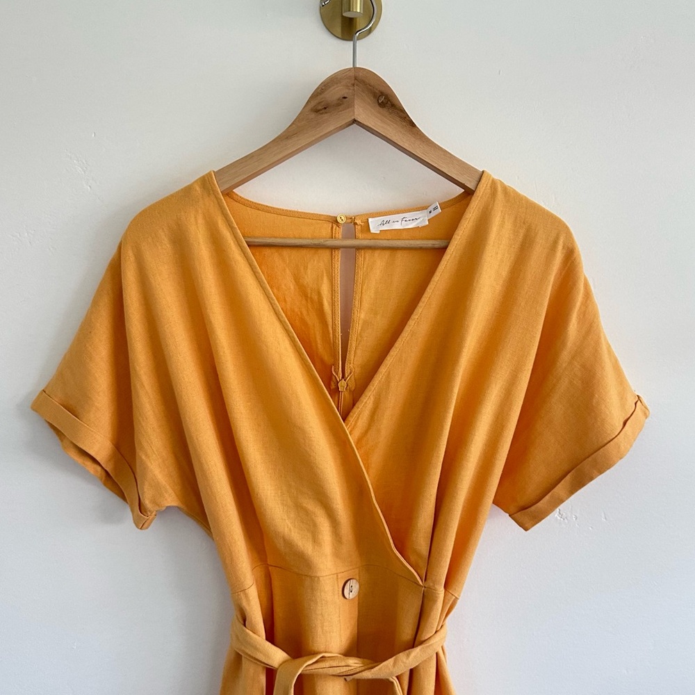 All In Favor (Nordstrom) Mustard Linen Blend Dress Size Medium - Picture 2 of 7